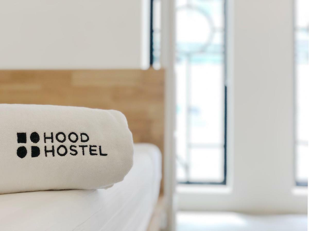 Hood Hostel Янгон Экстерьер фото